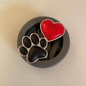 Bath & Body Works Paw Print Car Fragrance Holder